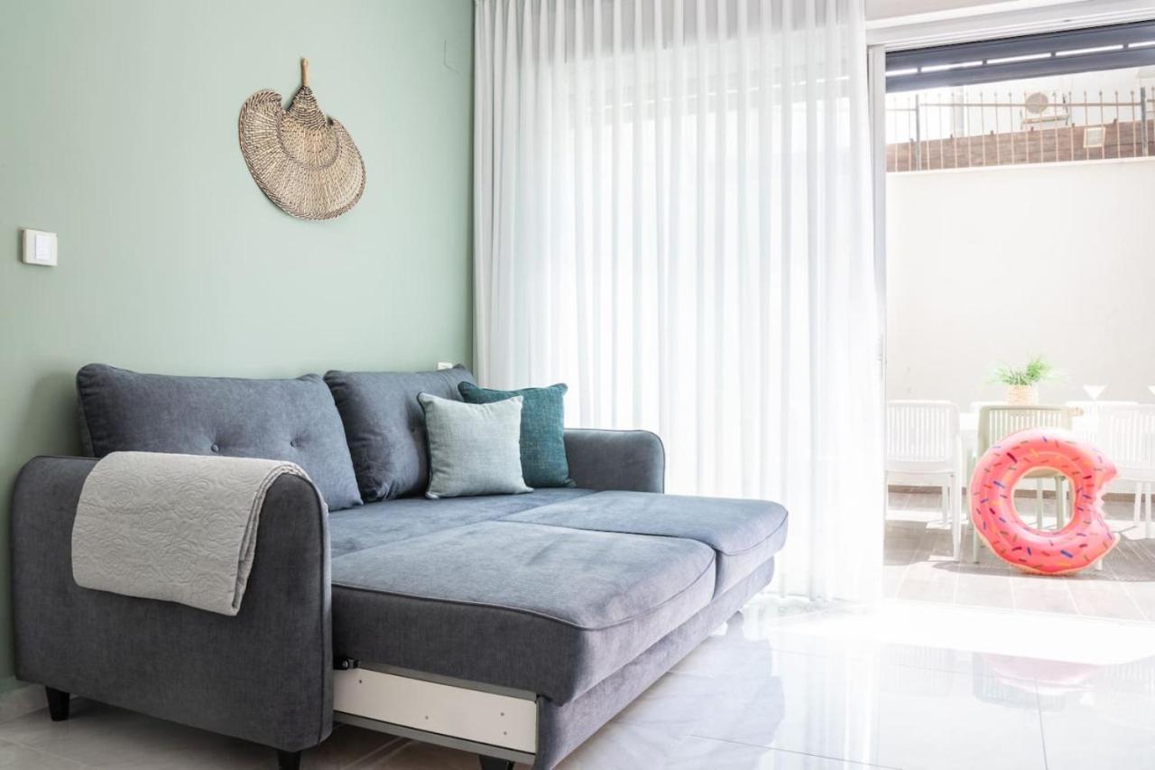 Tranquil Stay Near The Beach By Sea N' Rent 나하리야 외부 사진